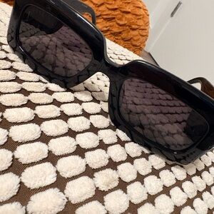 Gucci Black Square Sunglasses